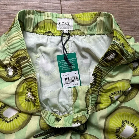 Coast | The 5" Kiwi Print Swim Trunk in Lime Green (Small) - Picture 5 of 6